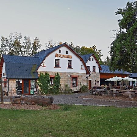 Hotel Penzion Sterbova Vila Bílá Třemešná Zewnętrze zdjęcie