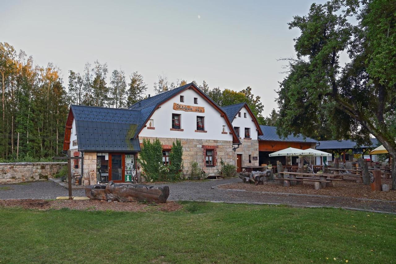 Hotel Penzion Sterbova Vila Bílá Třemešná Zewnętrze zdjęcie